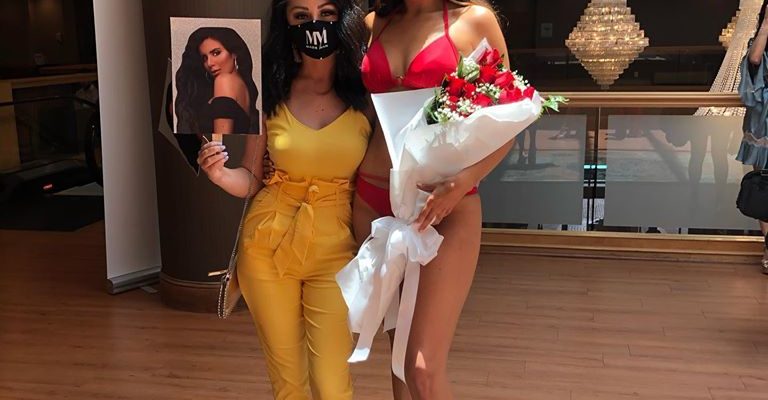 Beaty pageant with a mask!