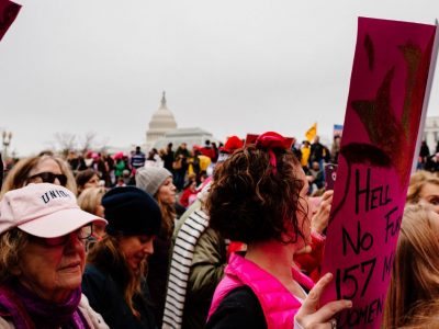 Cascades: How to Create a Movement That Drives Trasformational Change